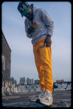 Load image into Gallery viewer, RayHutch logo Sweatpants - gold
