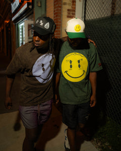 Ray Hutch smiley face over size tee (green/yellow)